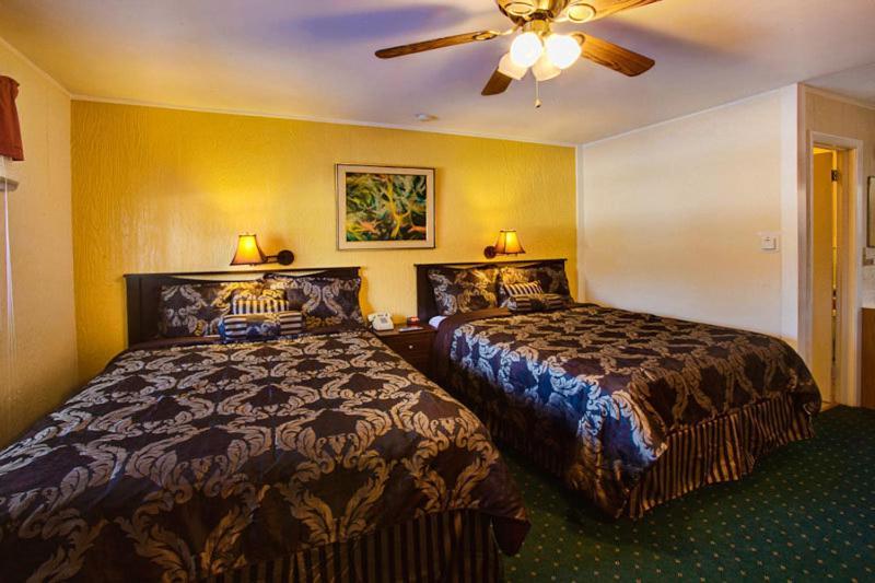 Margaretville Motel Экстерьер фото